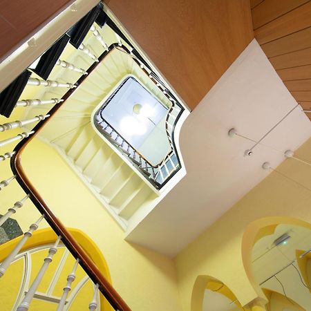 Hotel Reichshof Garni Шверте Екстер'єр фото